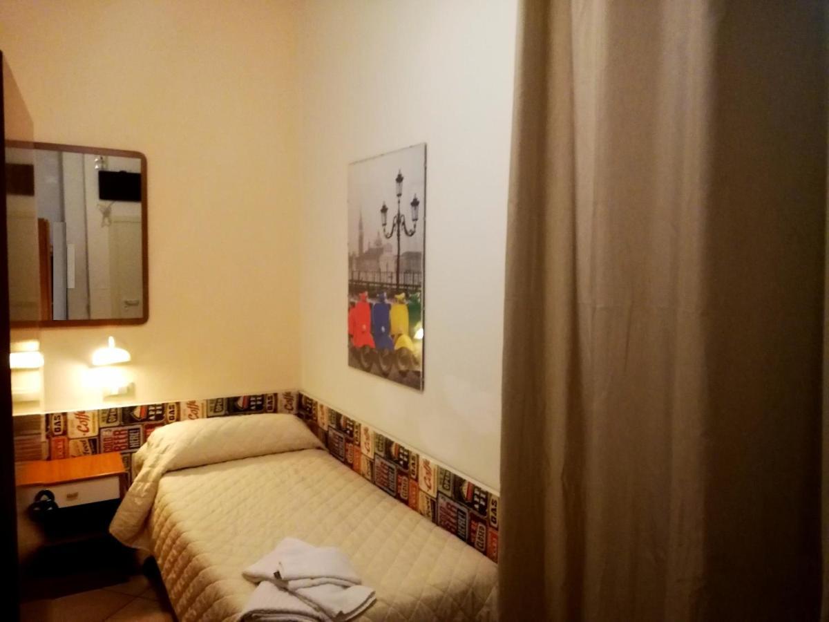 Galles 3* Rimini